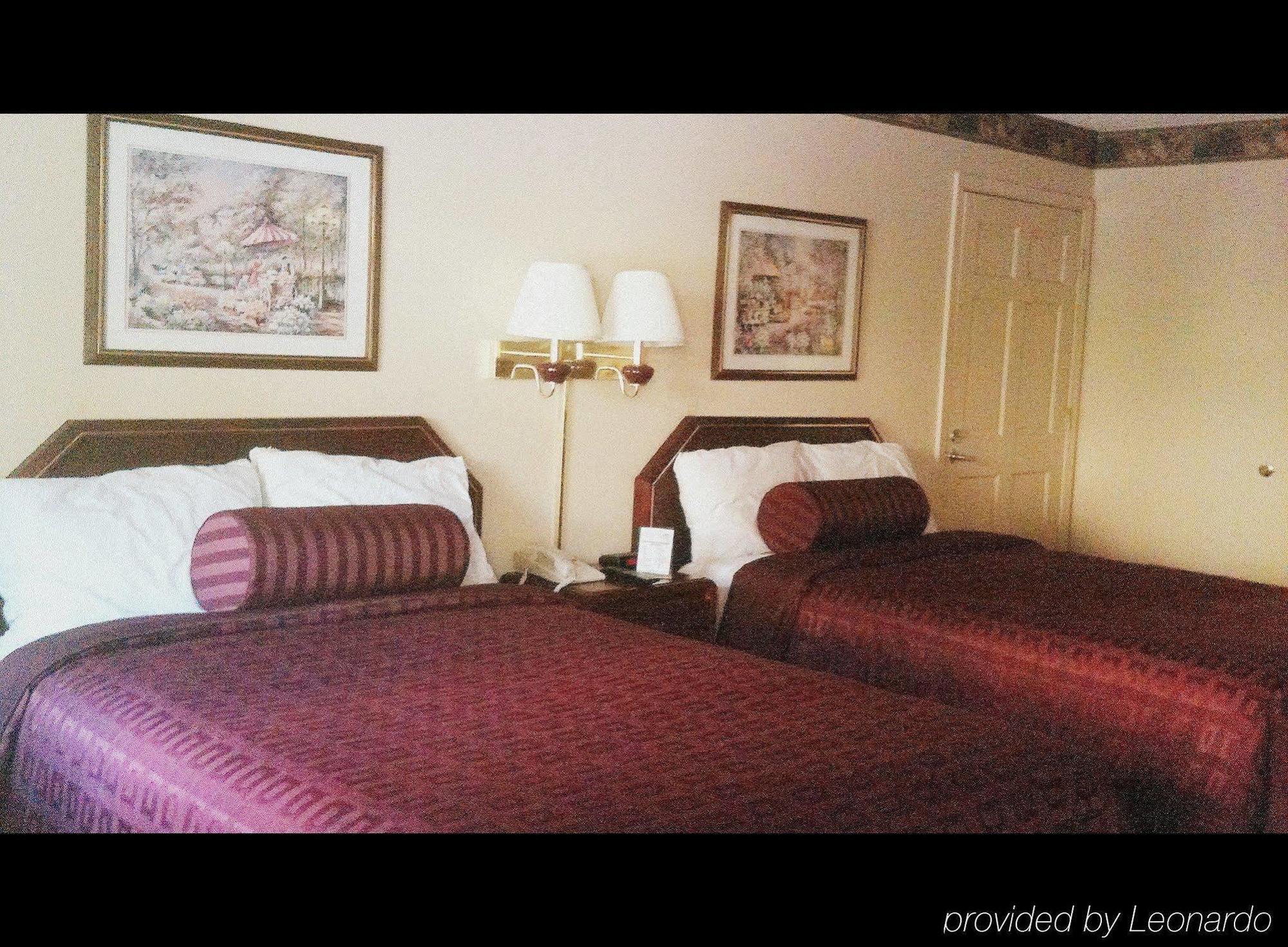 Budgetel Inn And Suites Plus Helen Quarto foto